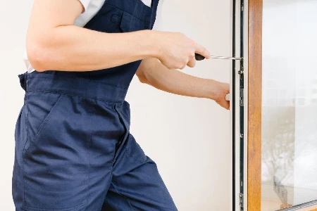 Commercial Glass Door Repair in Alafaya, FL